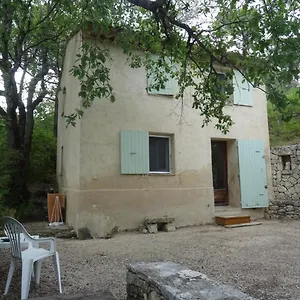 Un Bastidon Provencal Le Puy-Sainte-Réparade